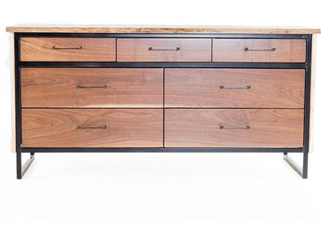 Troubadour 7 Drawer Dresser