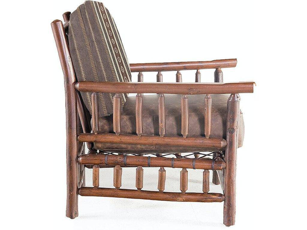 Dutton Grove Park Lounge Chair